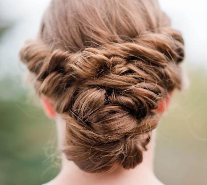 hair styles bun updo